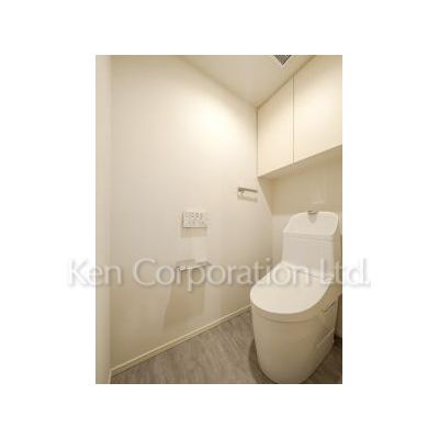 トイレ　同タイプ3階のお部屋を撮影。仕様が異なることがあります。