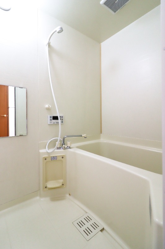 バス・シャワールーム　図面と現状に相違がある場合には現状を優先