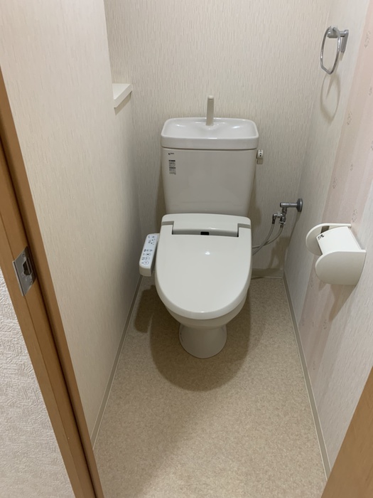 トイレ　※同タイプ他号室の写真です