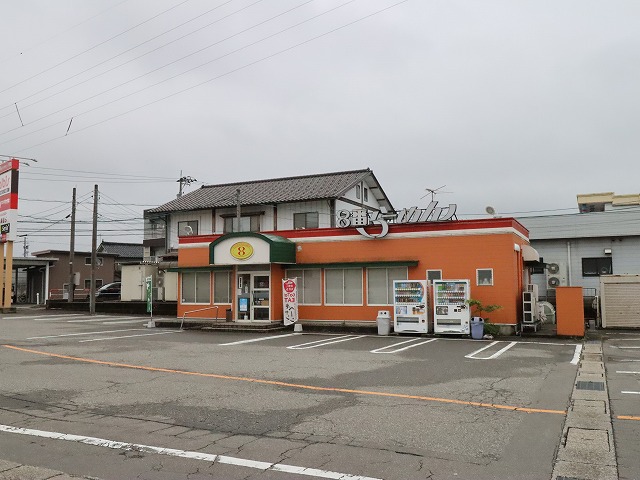 飲食店　8番らーめん（飲食店）まで2403m