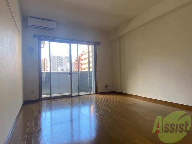 その他部屋・スペース　寝室はございませんがベッドも置けるスペースあります。