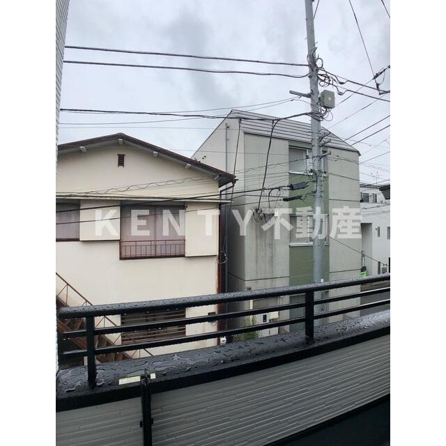 バルコニー　落ち着いた時間を過ごせるバルコニーです