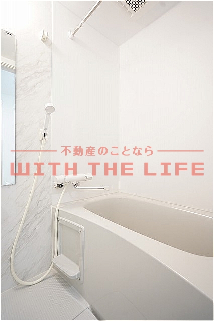 バス・シャワールーム　ゆったり過ごせるお風呂です