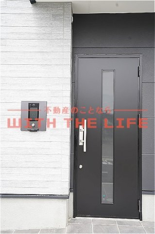 エントランス　清潔なエントランスです