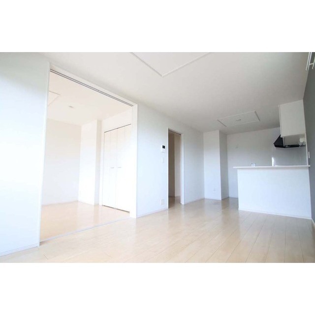 居室・リビング　写真は全て２０２にて撮影