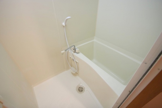 バス・シャワールーム　同物件別号室