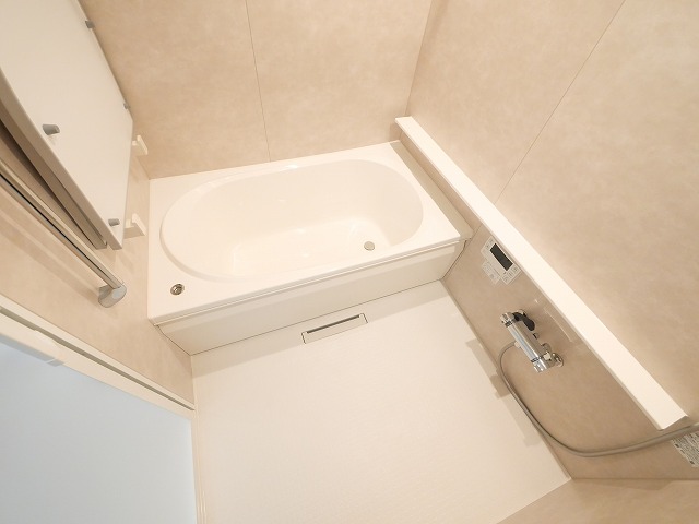 バス・シャワールーム　きれいなお風呂です
