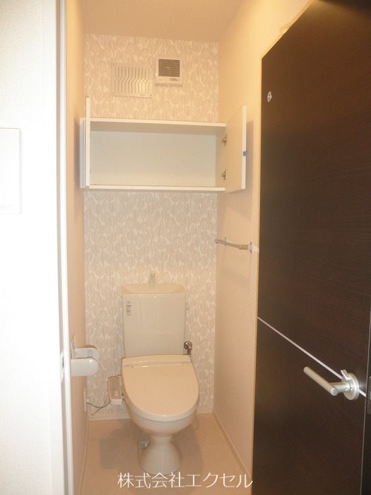 トイレ　ウォシュレット付きのトイレです
