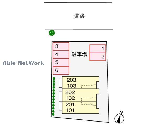 駐車場　駐車場