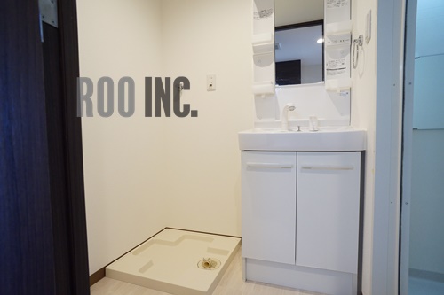 洗面設備　写真は反転のお部屋です