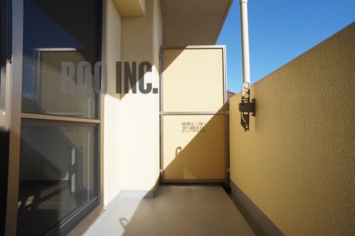 バルコニー　写真は反転のお部屋です