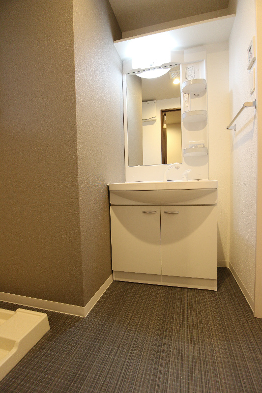 洗面設備　広さ・清潔感共にあります。