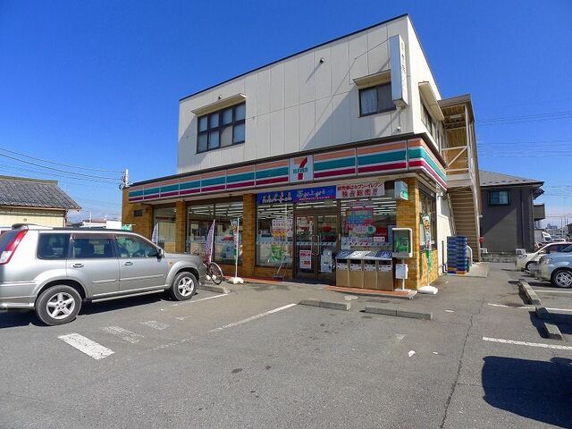 コンビニ　セブンイレブン館栄町店（コンビニ）まで800m