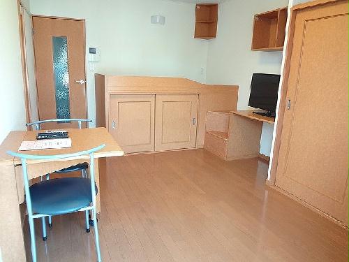 居室・リビング　布団さえあれば、すぐに新生活をスタートできます！