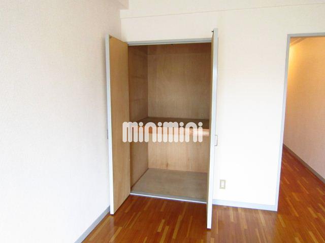 収納　奥行きがあります。