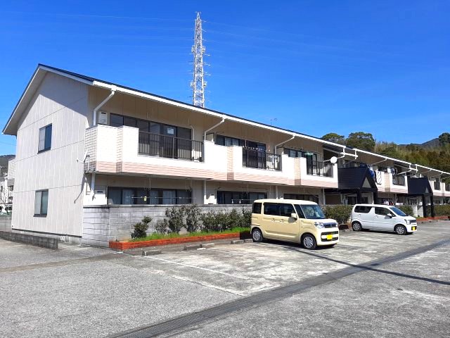 建物外観　2021年3月撮影