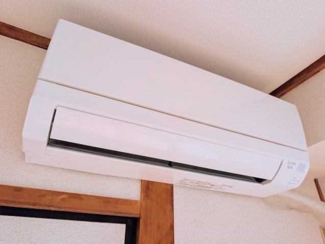 バルコニー　ベランダは広々としています。