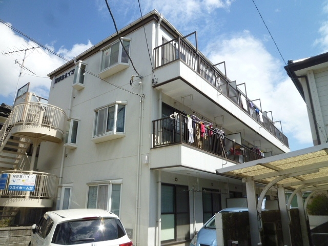 建物外観　陽当り良好3階角部屋