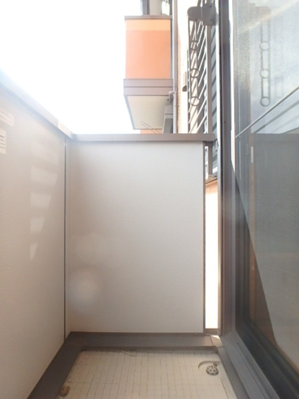 バルコニー　図面と現状に相違がある場合には現状を優先