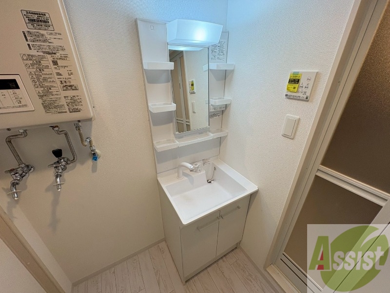 洗面設備　シャンプードレッサーで身支度もラクラクです！