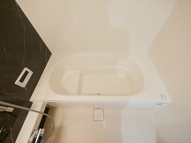 バス・シャワールーム　日々の暮らしに欠かせないお風呂です