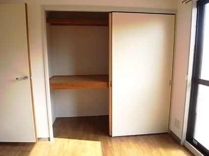 収納　※他のお部屋の写真です。