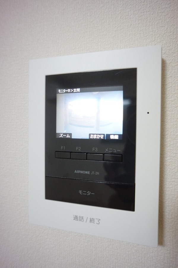 セキュリティ　録画機能付カラーTVモニターホン！