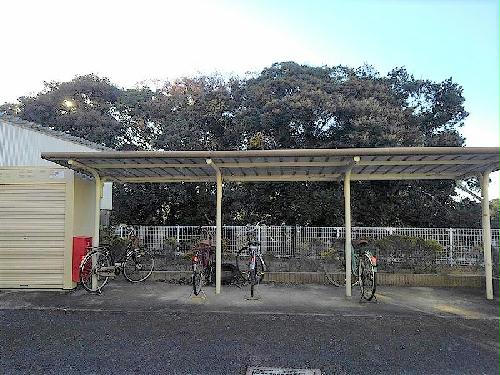 その他共有部分　駐輪場完備