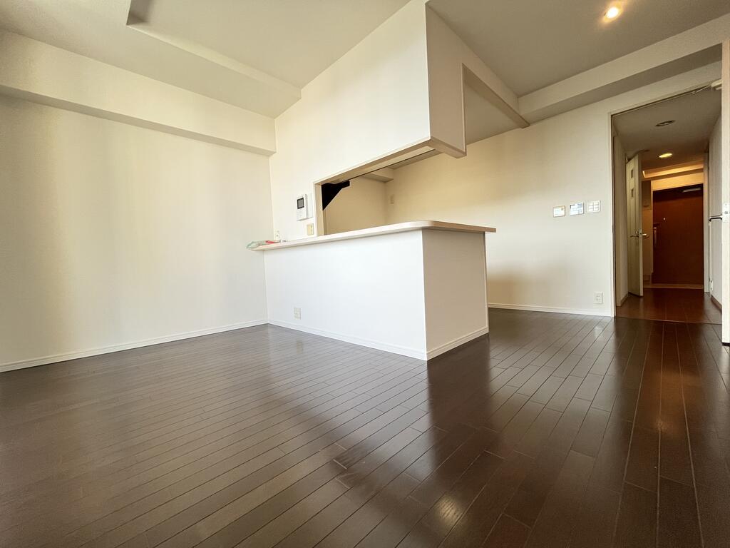 居室・リビング　※同建物別部屋のものを使用