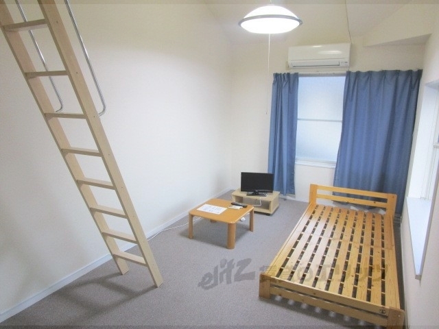 居室・リビング　洋室