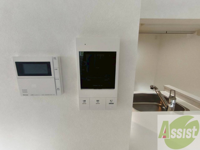 セキュリティ　モニタ付インターホンでセキュリティ面も安心です。