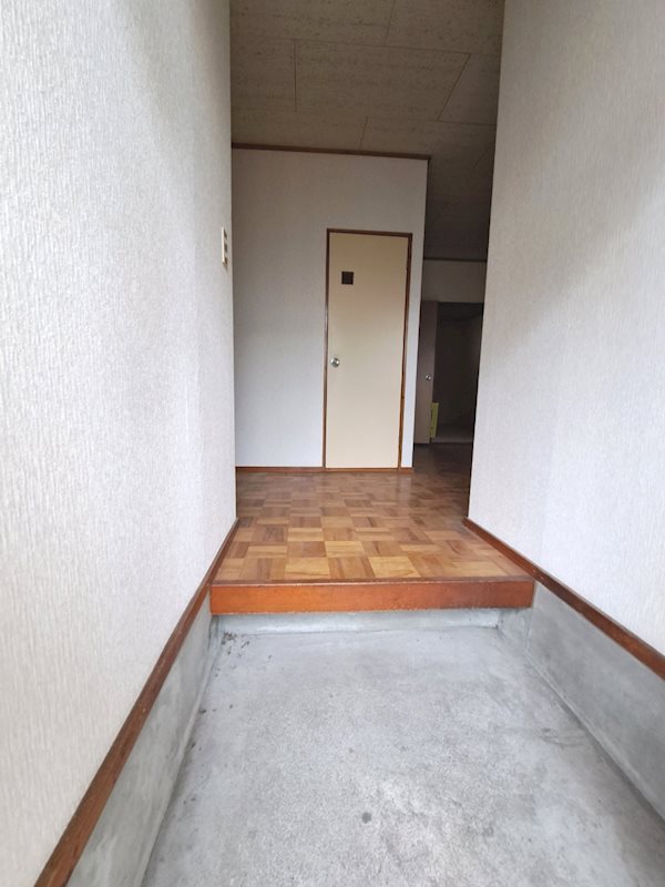 玄関　別室参照