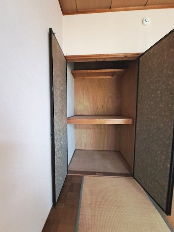 収納　別室参照