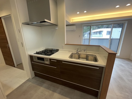 キッチン　※別部屋の写真です