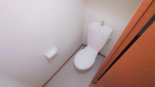 トイレ　現状優先。設置は現地と異なる可能性があります。