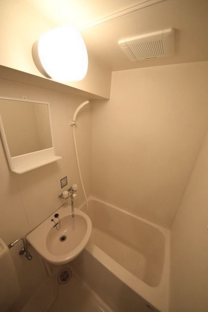 バス・シャワールーム　☆バス☆