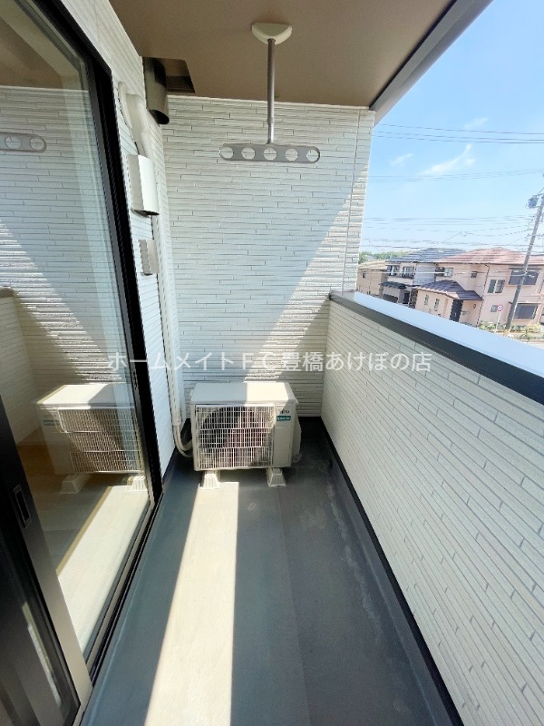 バルコニー　同型完成モデル