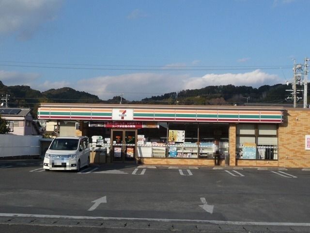 コンビニ　セブンイレブン　音羽町店（コンビニ）まで450m