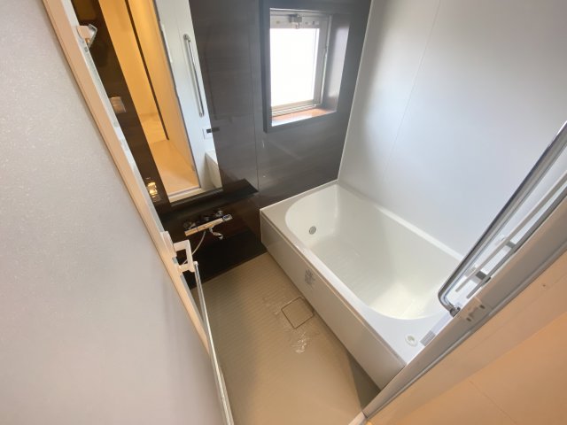 バス・シャワールーム　お風呂です