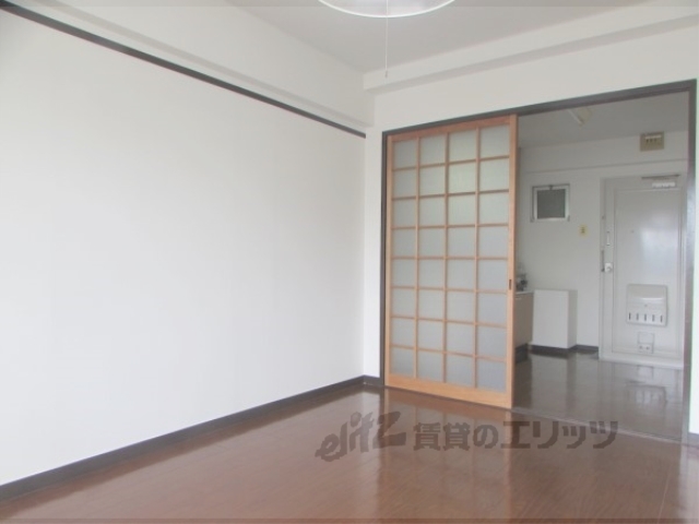 居室・リビング　洋室