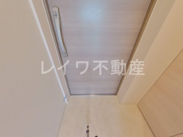 玄関　明るい玄関です