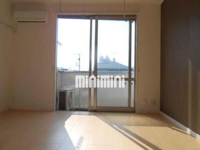 居室・リビング　日当りもいいです！壁も一面アクセントクロス