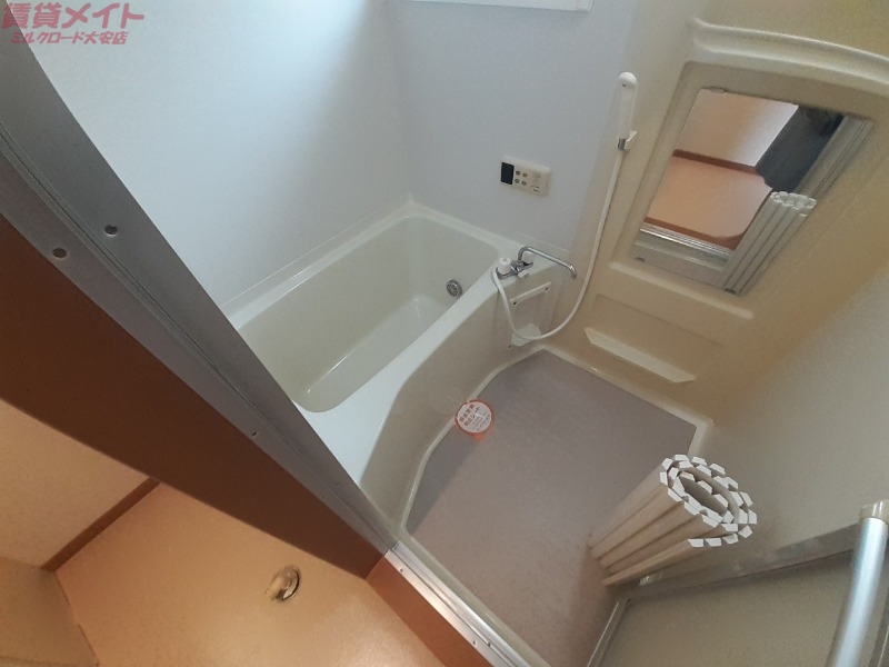 バス・シャワールーム　同物件別室写真