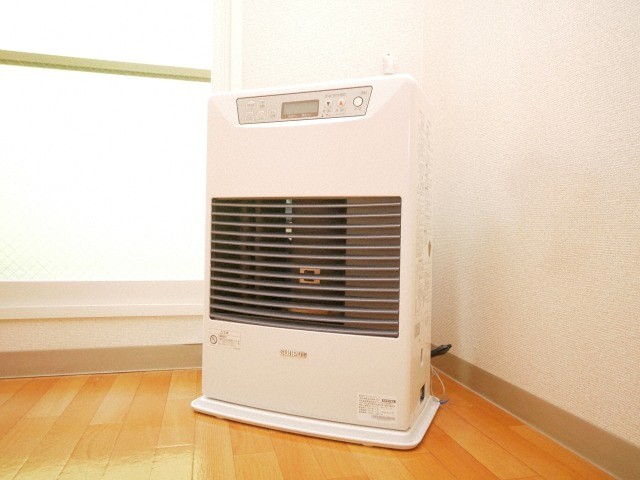 その他　☆経済的な灯油ストーブ☆