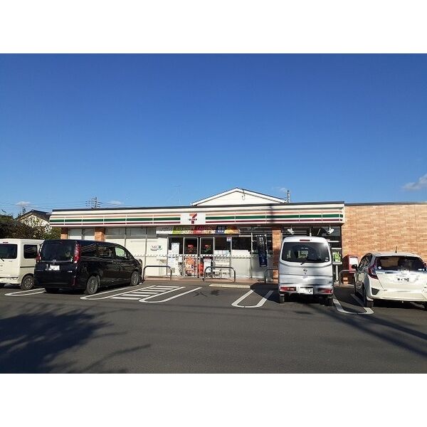 コンビニ　セブンイレブン壬生大師町店（コンビニ）まで600m