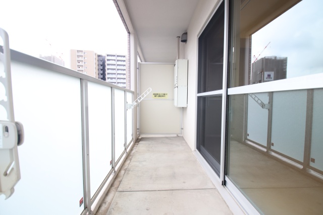 バルコニー　※別室の参考写真の為、現況優先です。