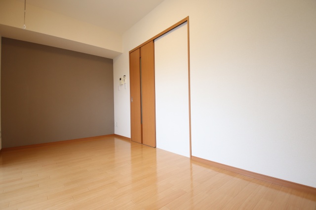 居室・リビング　※別室の参考写真の為、現況優先です。