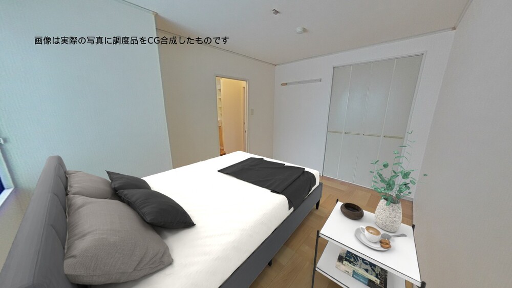 その他部屋・スペース　洋室5.5帖☆収納スペースがあります♪壁にはピクチャーレール