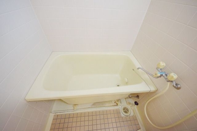 バス・シャワールーム　★一日の疲れはお風呂で癒しましょうね★