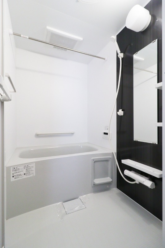 バス・シャワールーム　図面と現状に相違がある場合には現状を優先